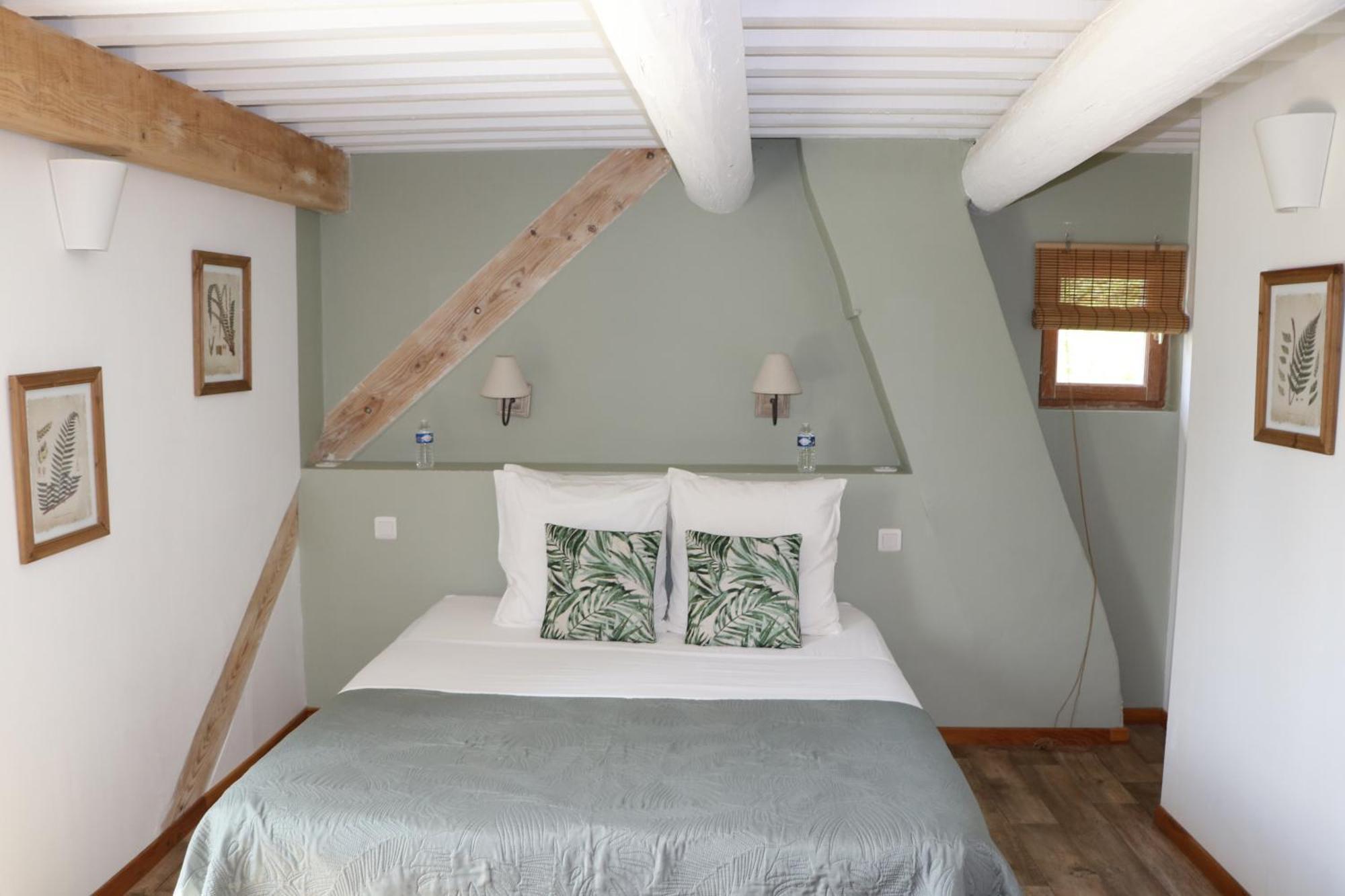 Bed and Breakfast Mas des Cerisiers Aviñón Exterior foto